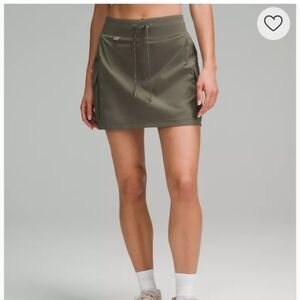 Lululemon cargo hiking skirt 8